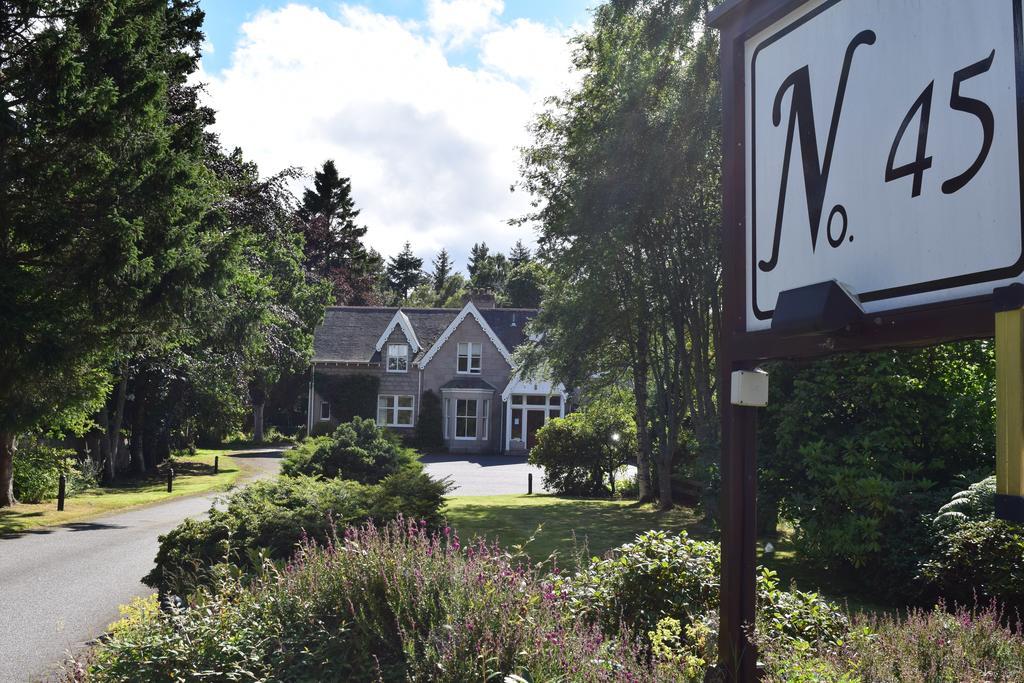 No 45, Ballater Kültér fotó